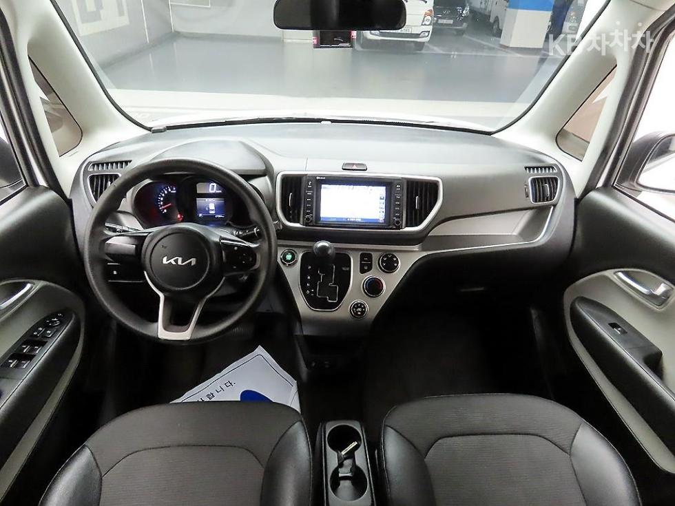 2022 - kia ray