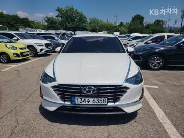 Hyundai Sonata 2.0 LPG 렌터카 — foto 1