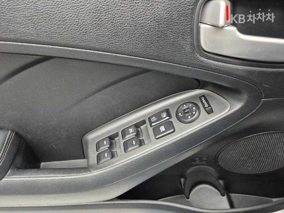 2014 - kia k3