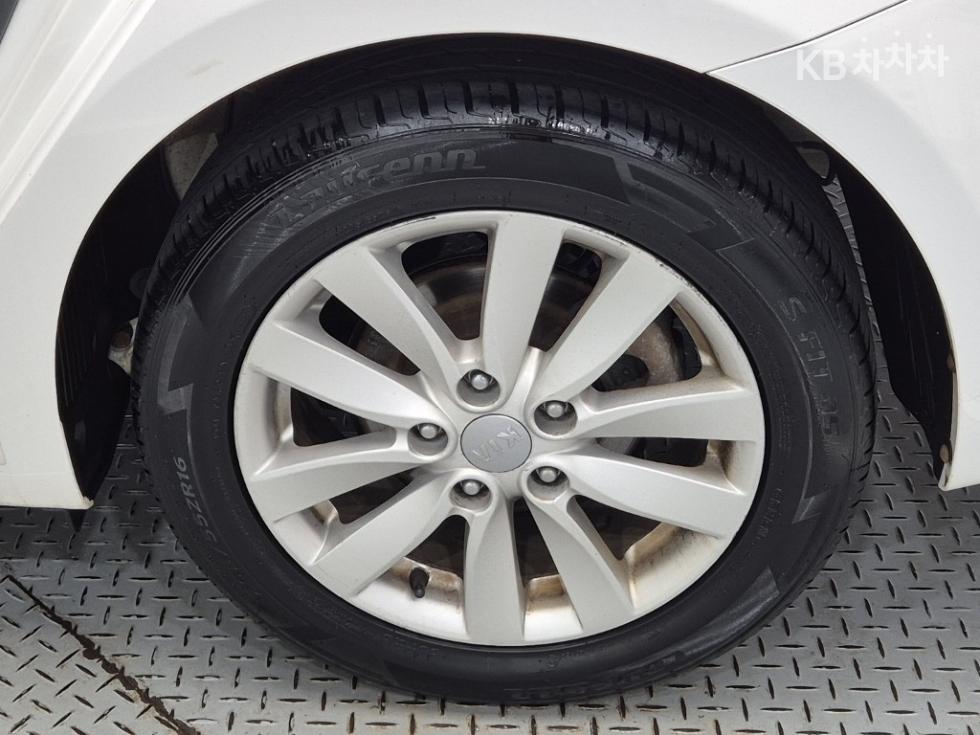 2014 - kia k3