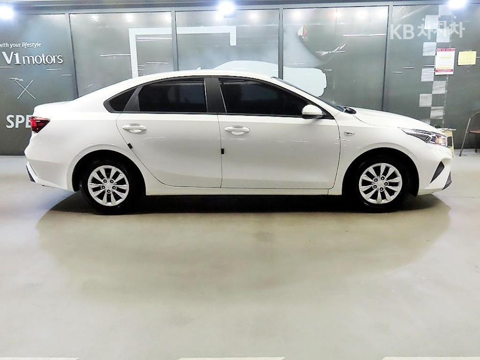 2022 - kia k3