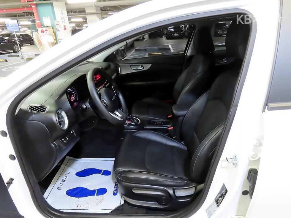 2022 - kia k3