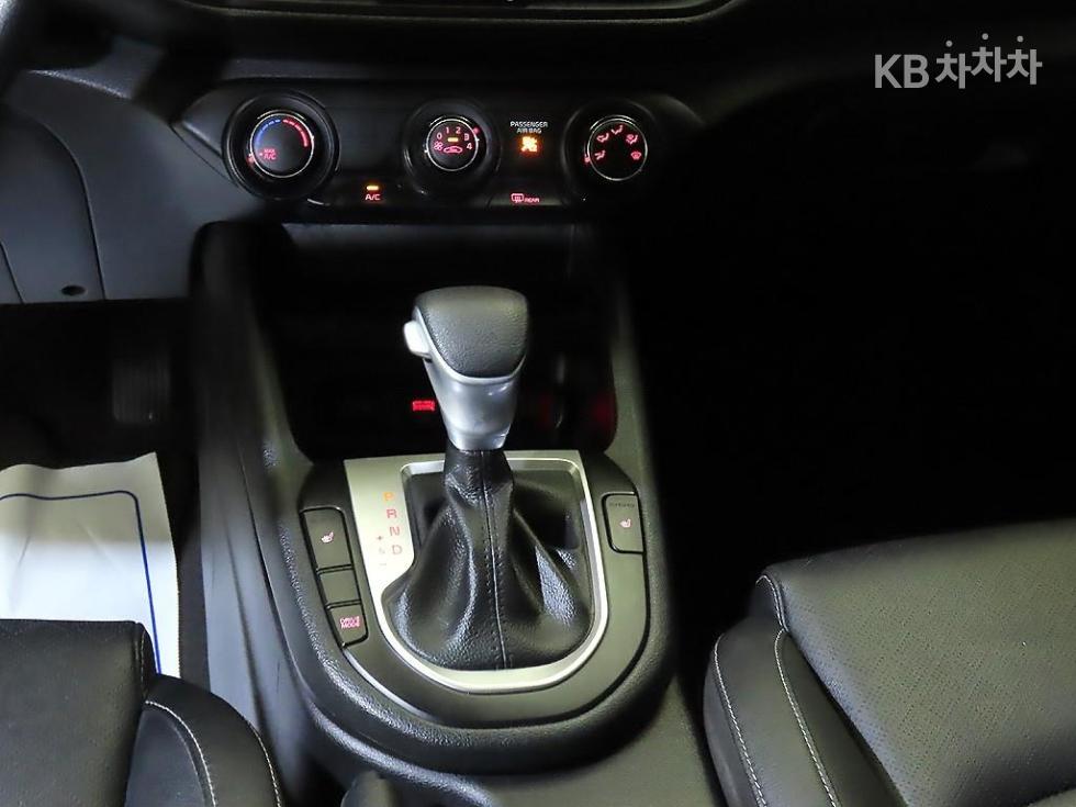 2022 - kia k3