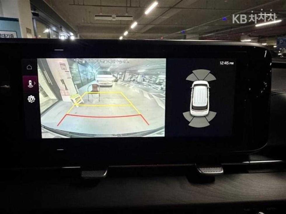 2023 - kia carnival
