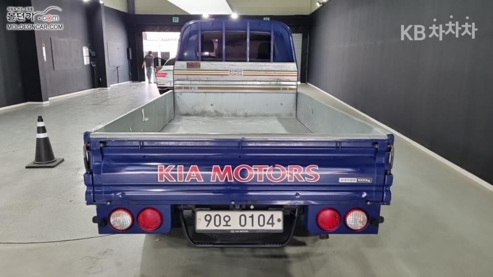2018 - kia bongo iii