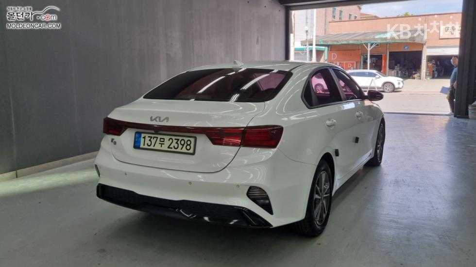 2022 - kia k3