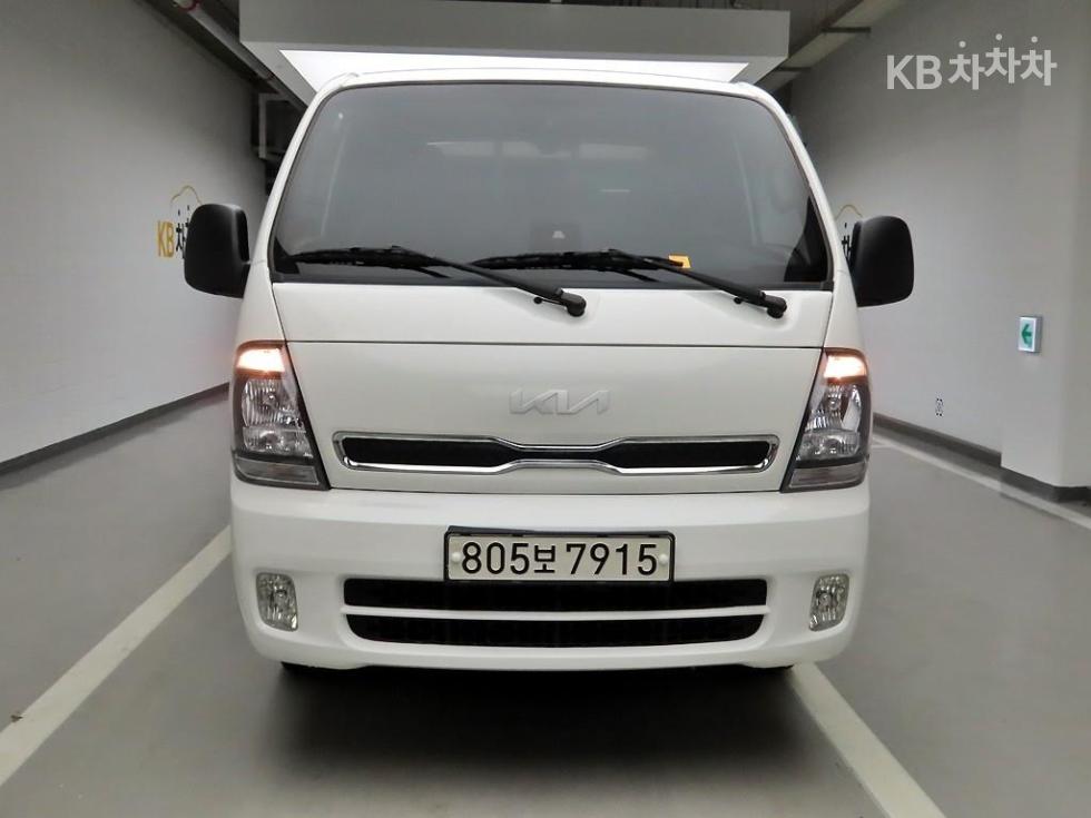 2022 - kia bongo iii