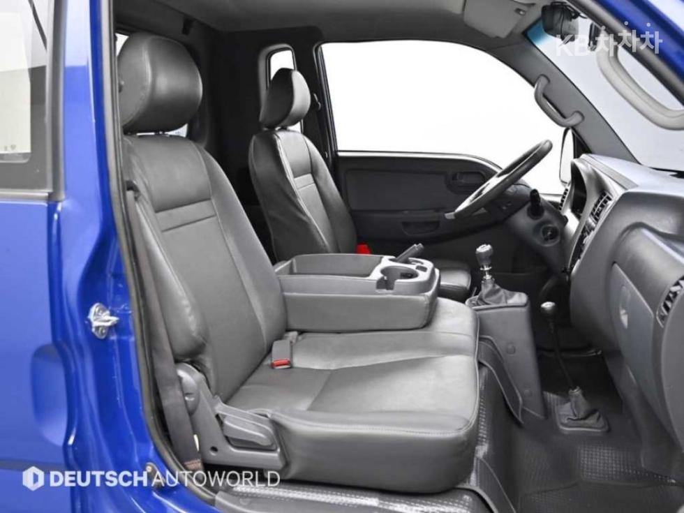 2016 - kia bongo iii