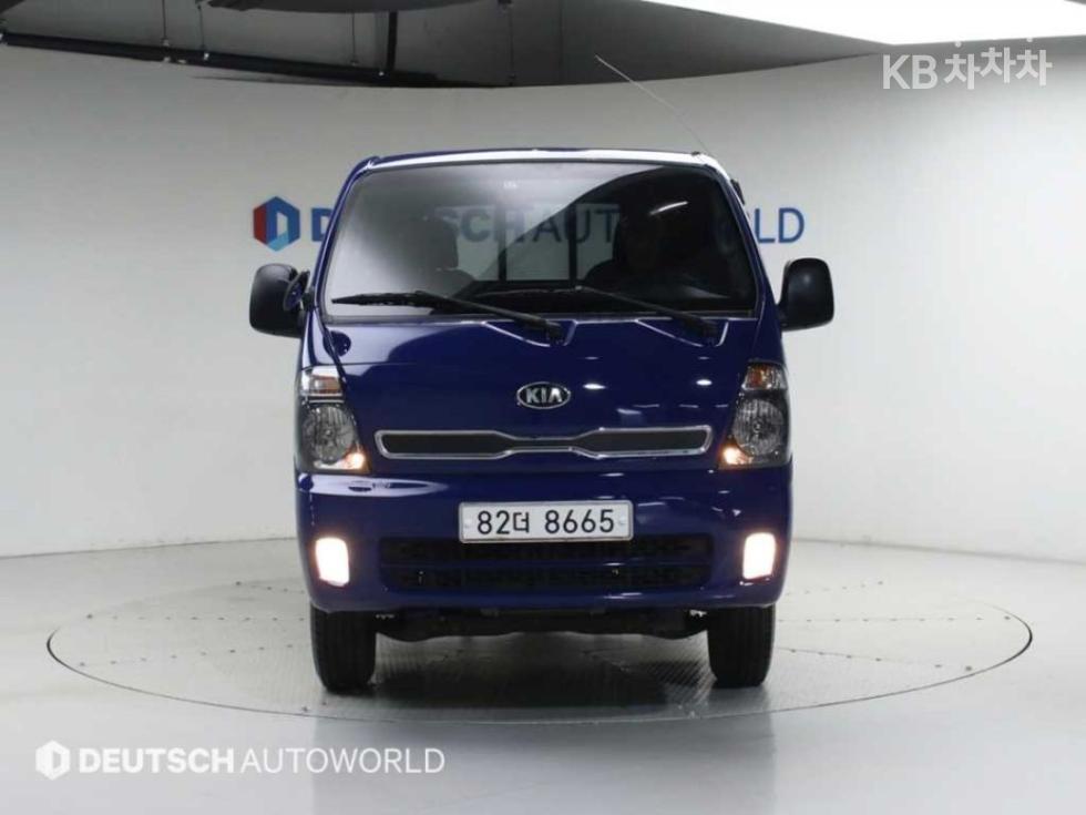 2016 - kia bongo iii