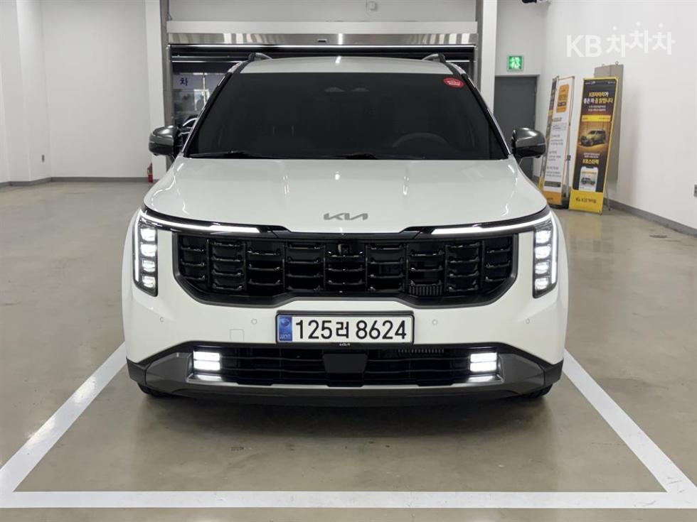 2025 - kia carnival