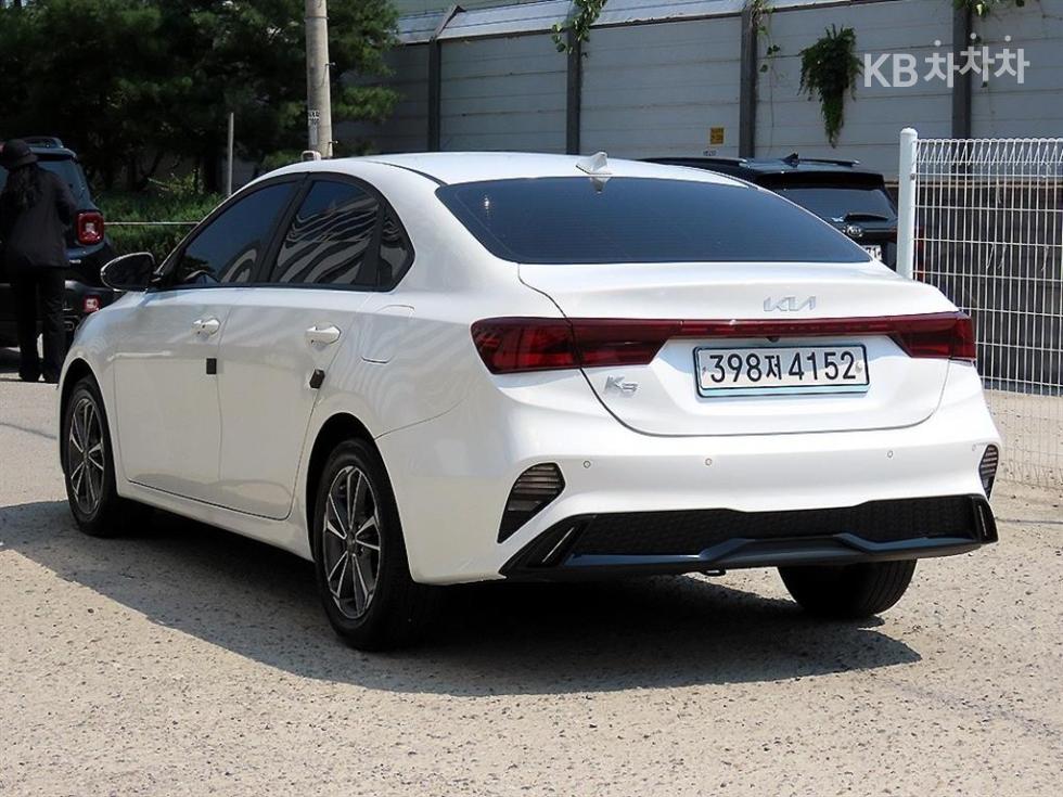 2022 - kia k3