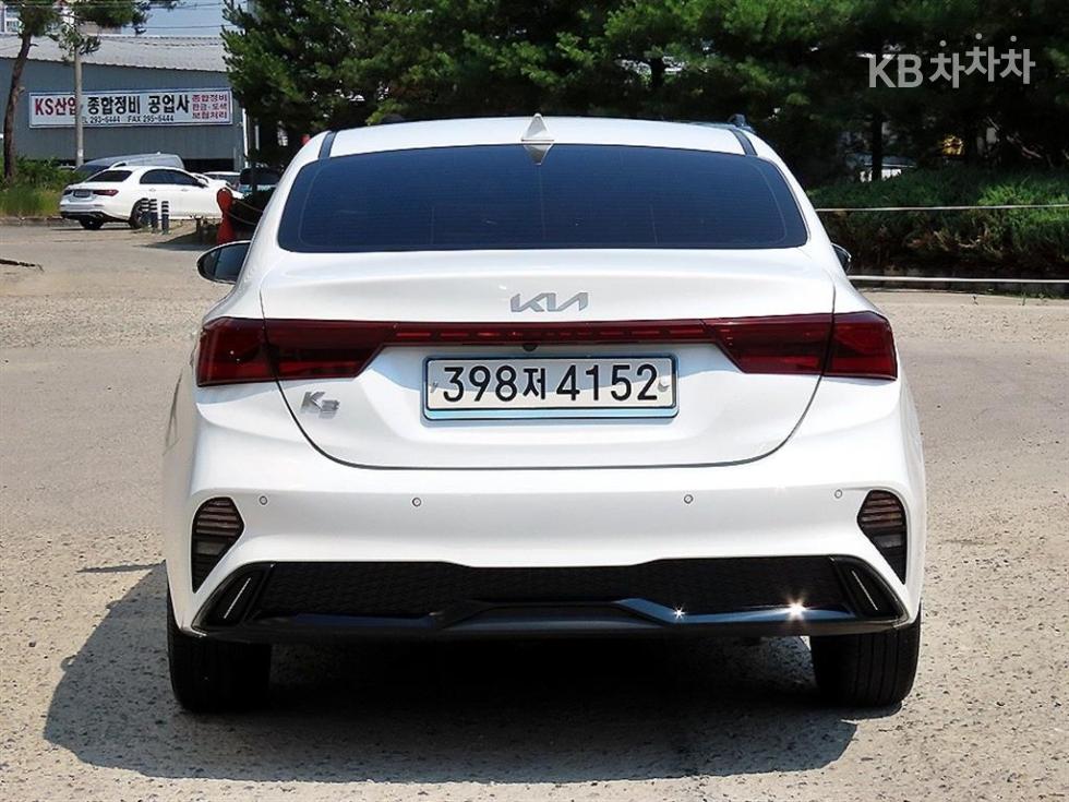 2022 - kia k3