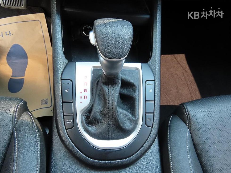2022 - kia k3