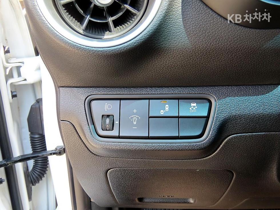 2022 - kia k3