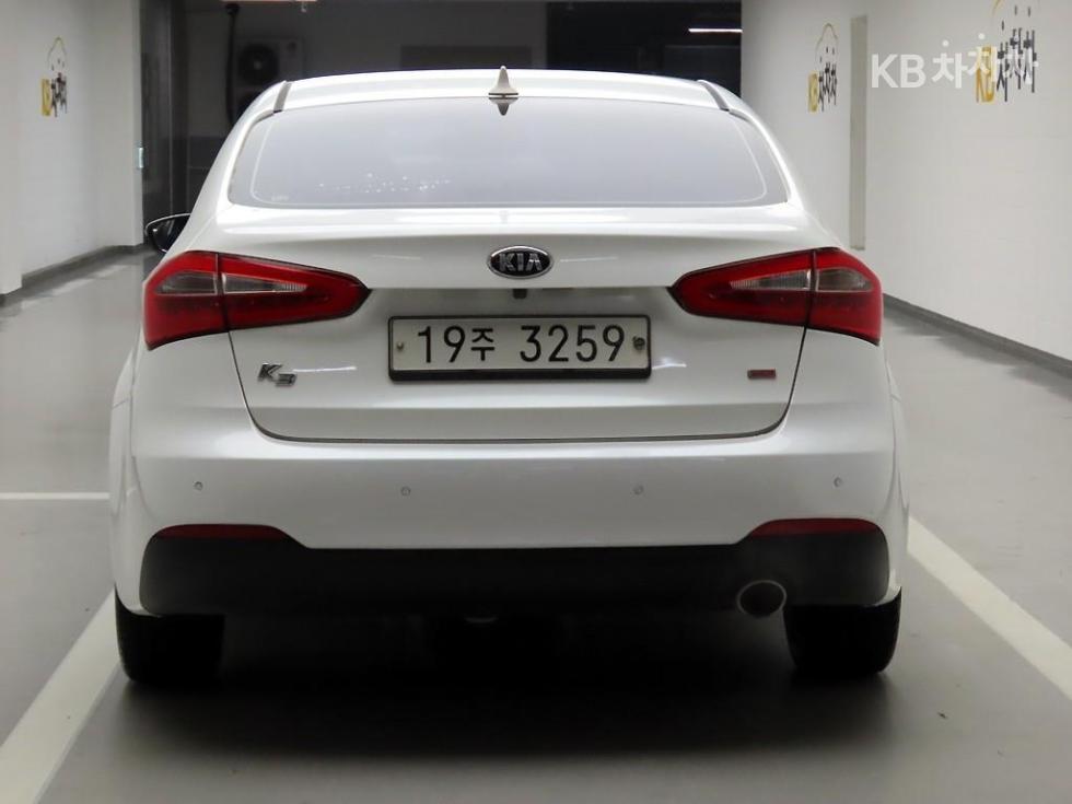 2013 - kia k3