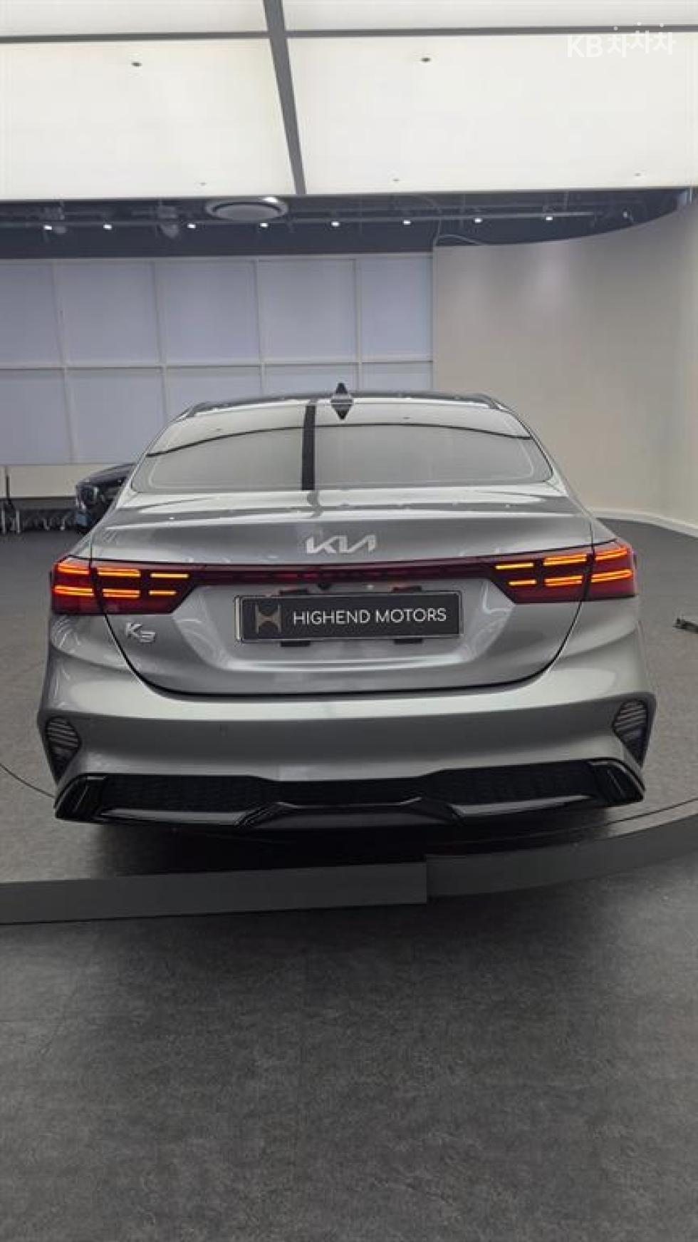 2022 - kia k3
