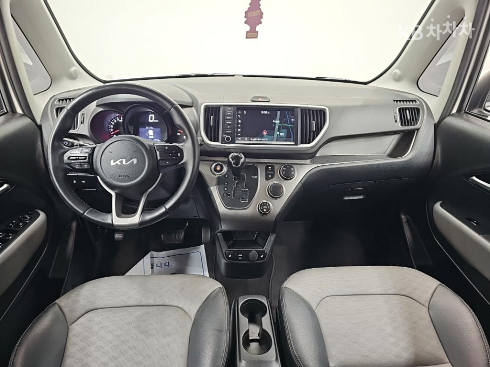 2022 - kia ray