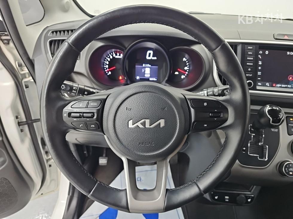 2022 - kia ray
