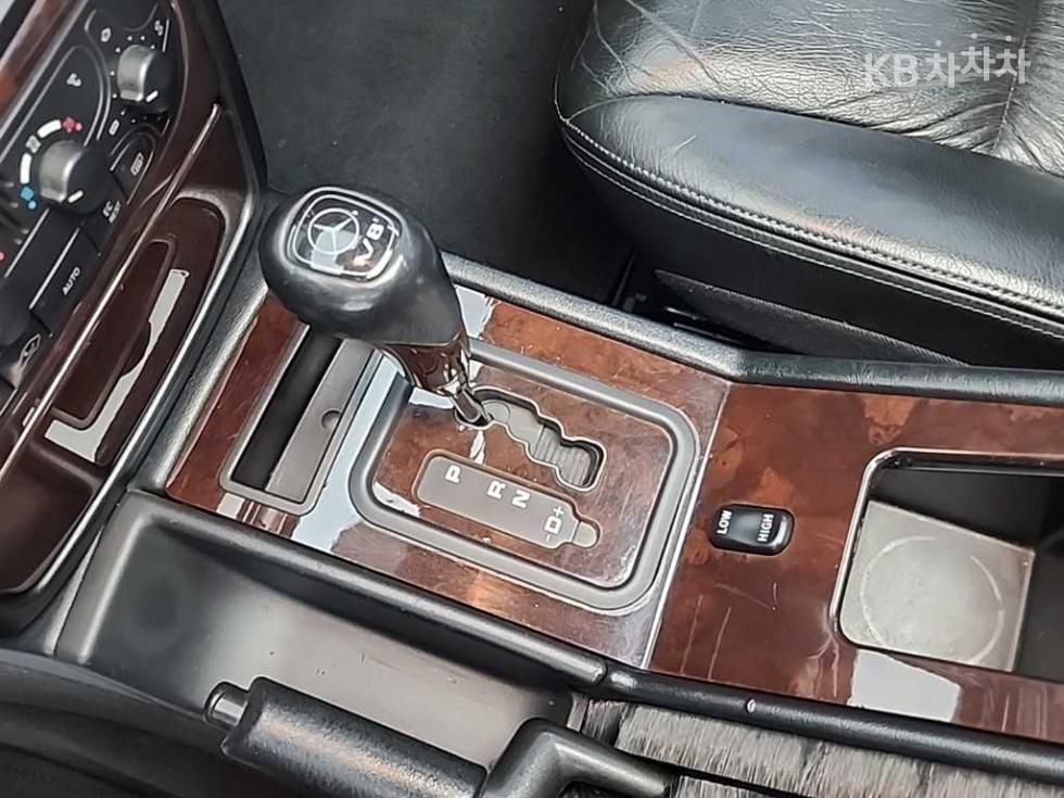 2016 Mercedes-Benz G photo