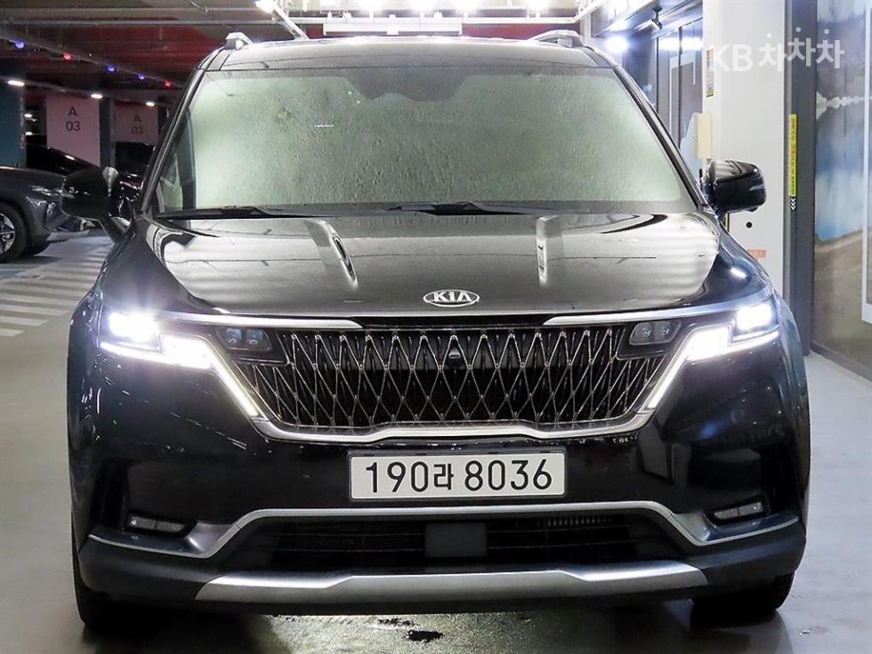 2021 - kia carnival