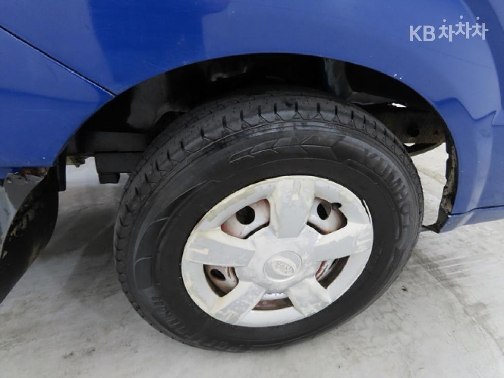 2010 - kia bongo iii
