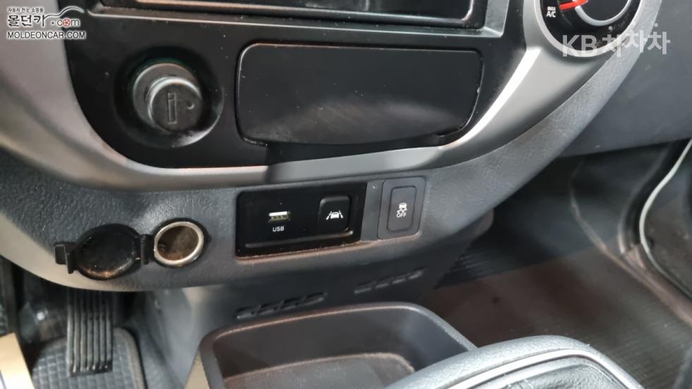 2022 - kia bongo iii