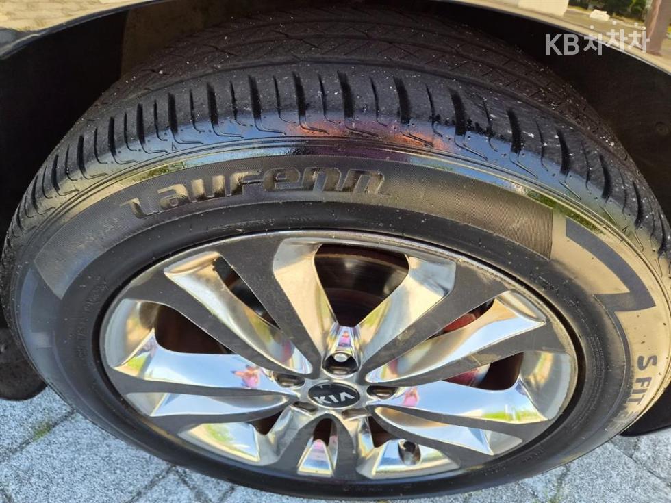 2015 - kia carnival