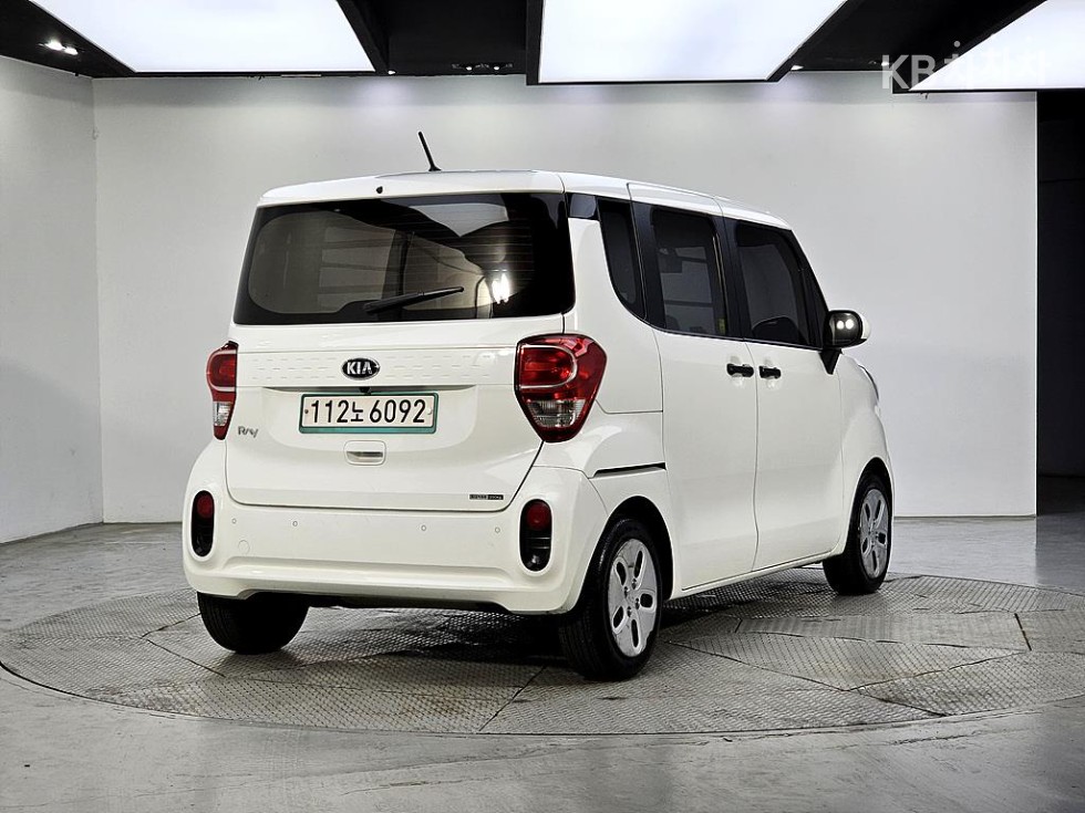 2020 - kia ray
