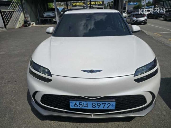 Genesis GV60 Standard 2WD Base Type
