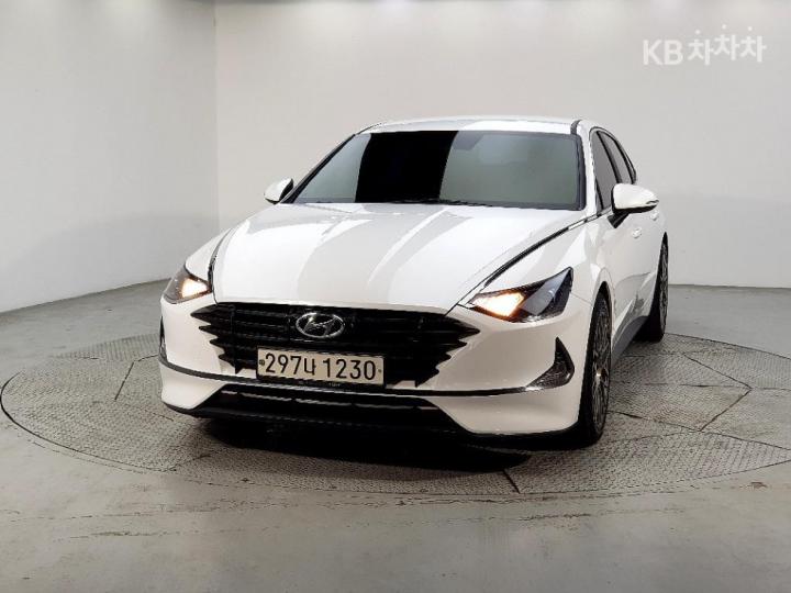 Hyundai Sonata 2.0 LPG 렌터카 — foto 1