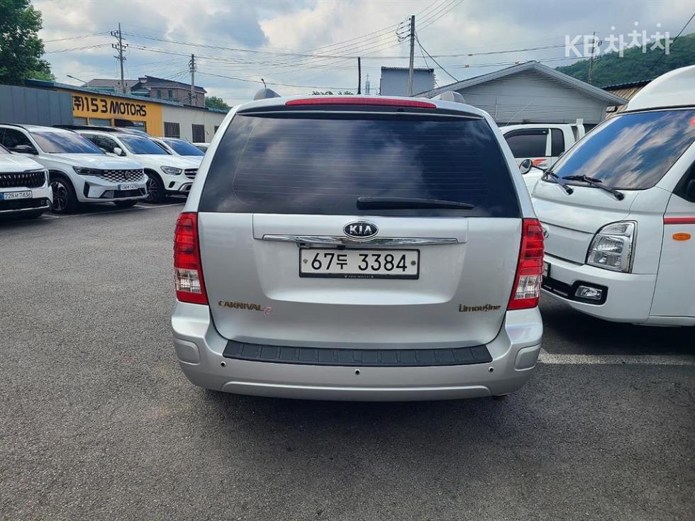 2012 - kia carnival