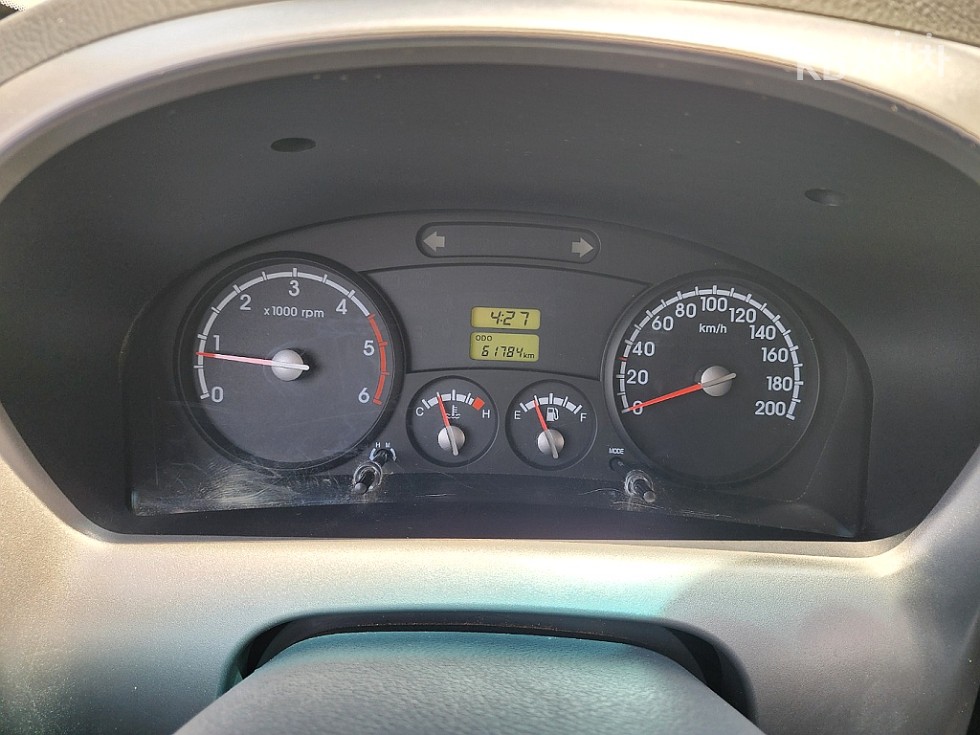 2012 - kia bongo iii