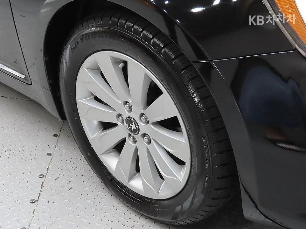 2011 - kia k7