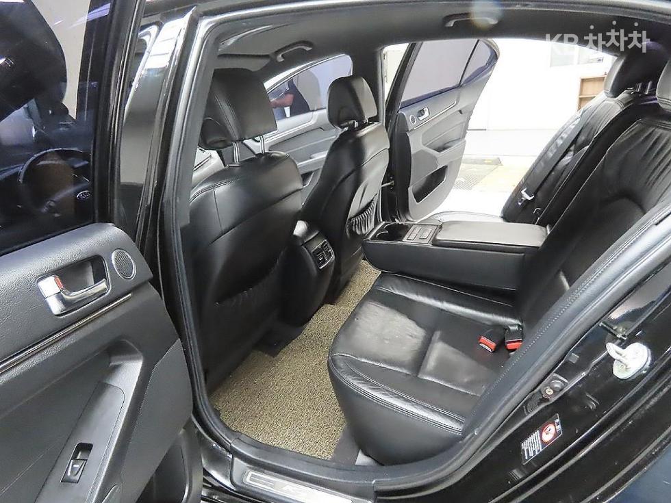 2011 - kia k7