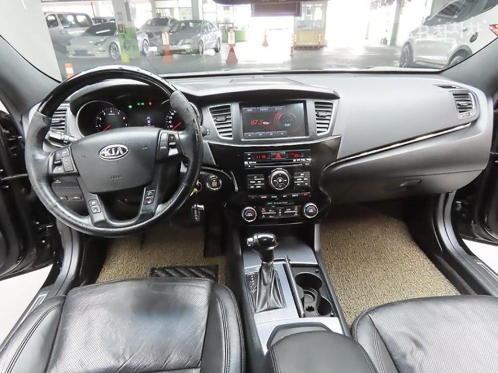 2011 - kia k7