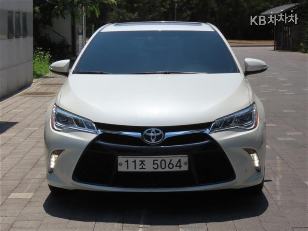 2015 toyota camry