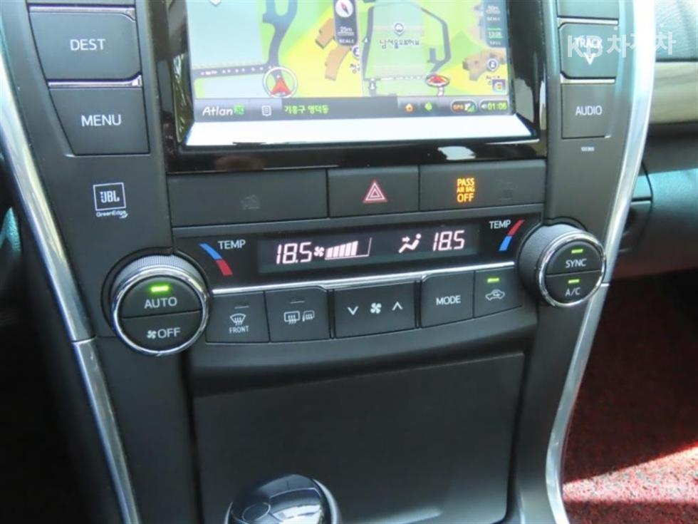 2015 - toyota camry