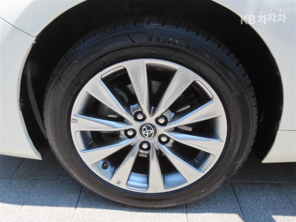 2015 - toyota camry