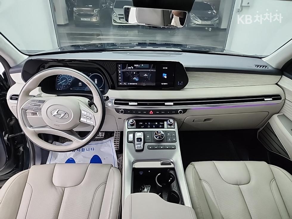 2023 Hyundai Used Car photo