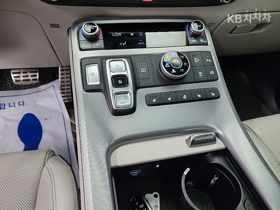 2023 Hyundai Used Car photo