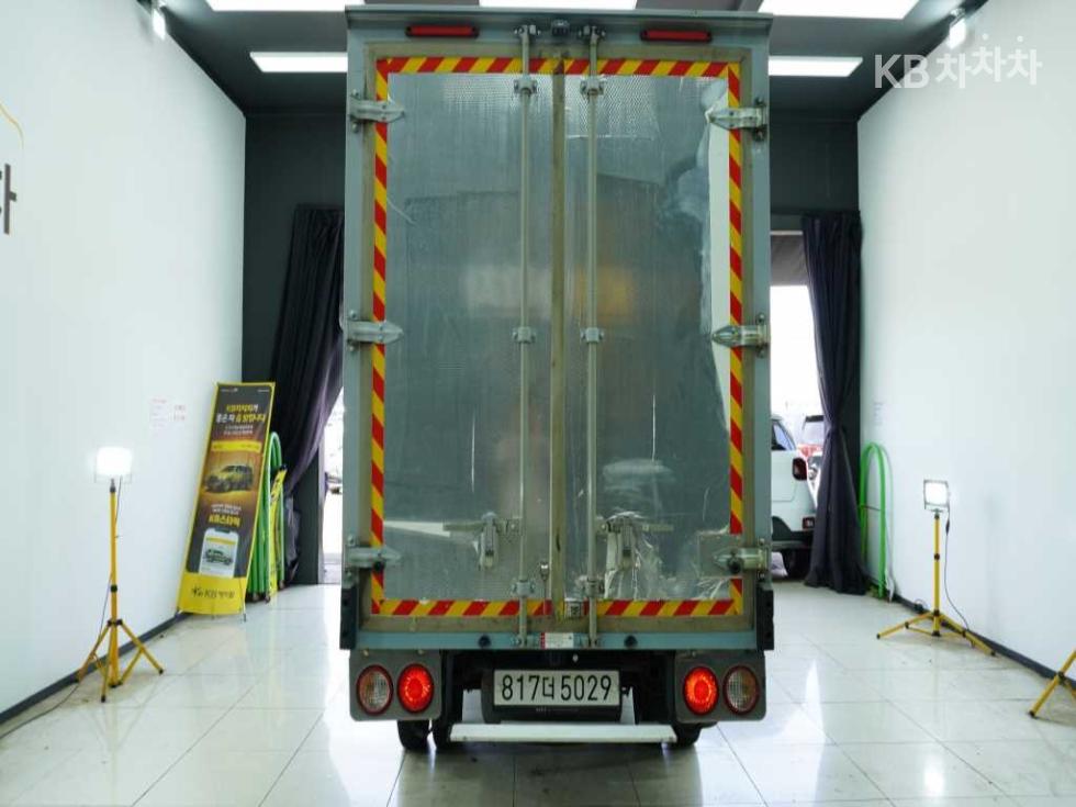 2022 - kia bongo iii