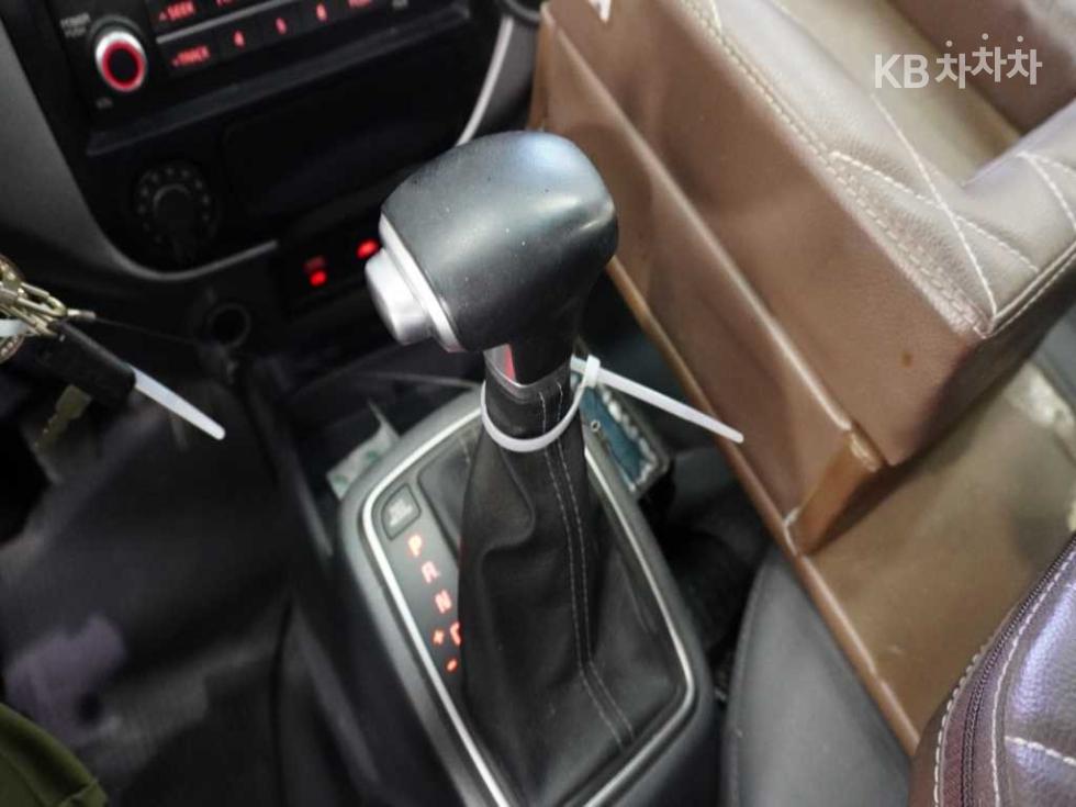 2022 - kia bongo iii