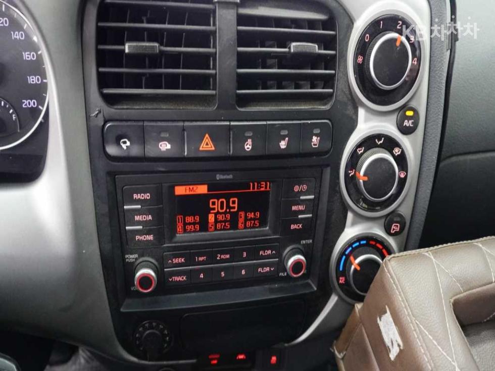 2022 - kia bongo iii