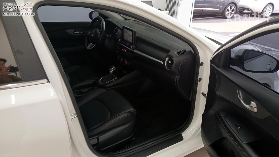 2019 - kia k3