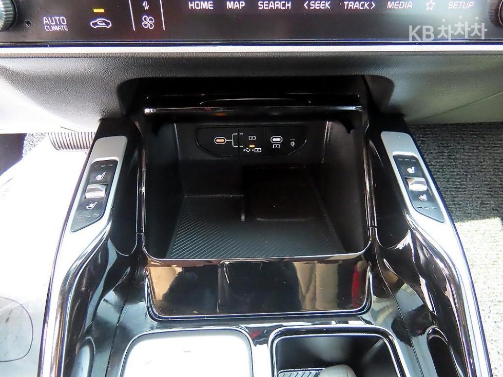 2025 - kia sorento