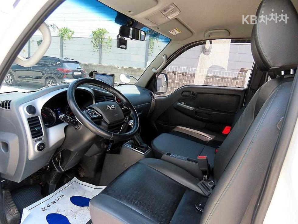 2020 - kia bongo iii