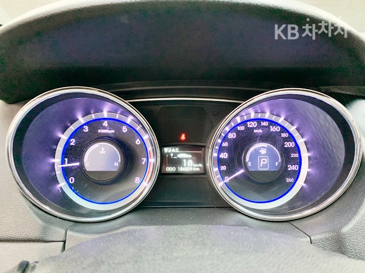 Hyundai Sonata — miniaturë 10