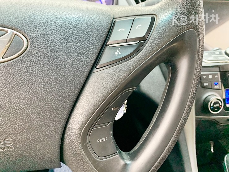 Hyundai Sonata — miniaturë 19