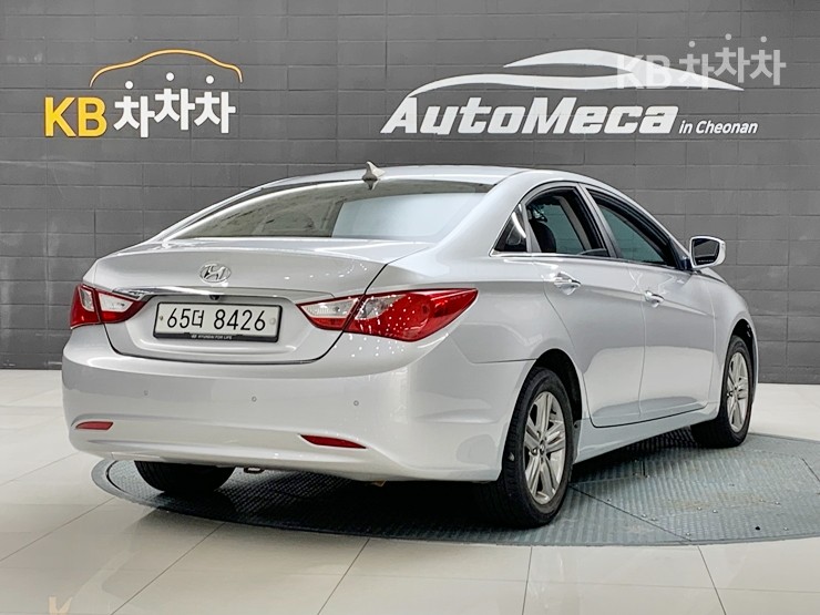 Hyundai Sonata — miniaturë 2