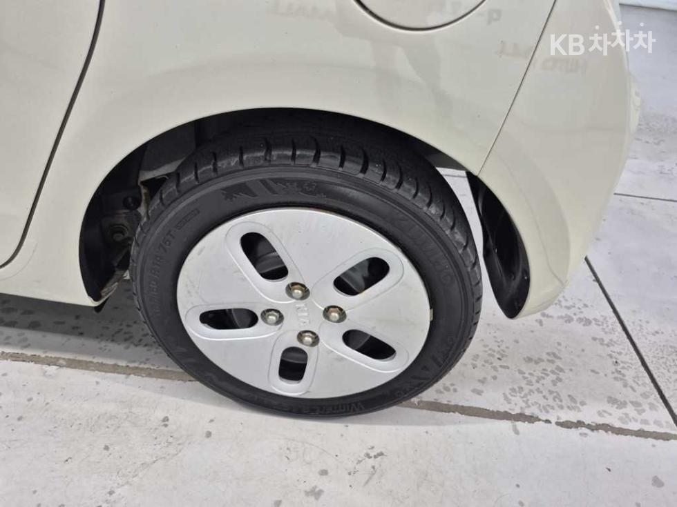 2018 - kia ray